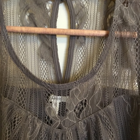 NEW! Maurice’s Sleeveless Lace Top Olive Green Tank Top Size Medium - Picture 3 of 6